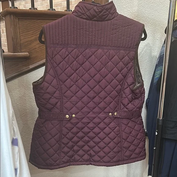 Weatherproof Quilted Vest - Picture 2 of 3